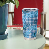 Cyan Palaka Hawaii Cowboy Tumbler Cup Puakenikeni Lei Paniolo Papale Seamless Vibes - Polynesian Pride