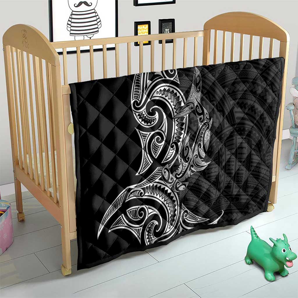 New Zealand Hammerhead Shark Quilt Maori Haehae Mangopare Black - Polynesian Pride