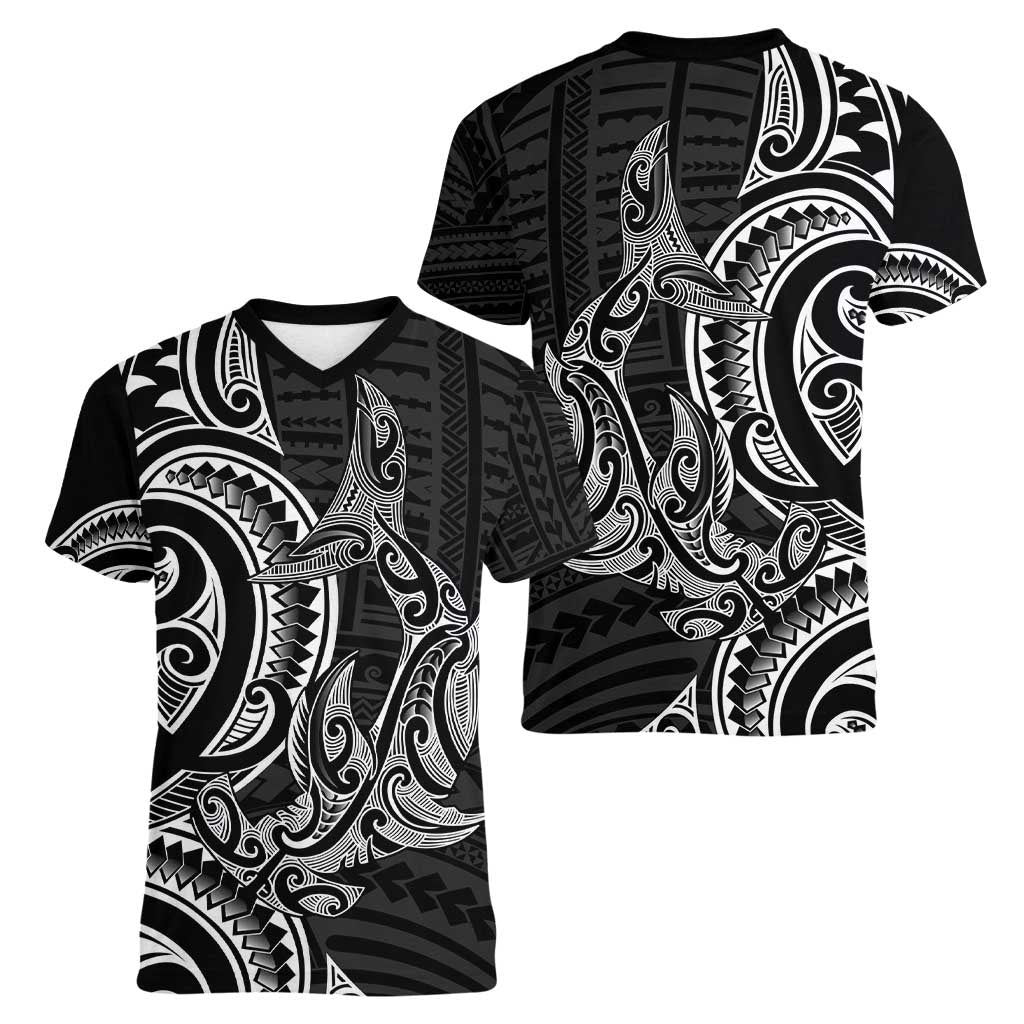New Zealand Hammerhead Shark Women V-Neck T-Shirt Maori Haehae Mangopare Black - Polynesian Pride