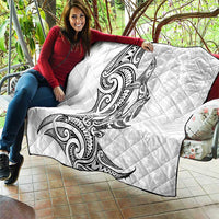 New Zealand Hammerhead Shark Quilt Maori Haehae Mangopare White - Polynesian Pride