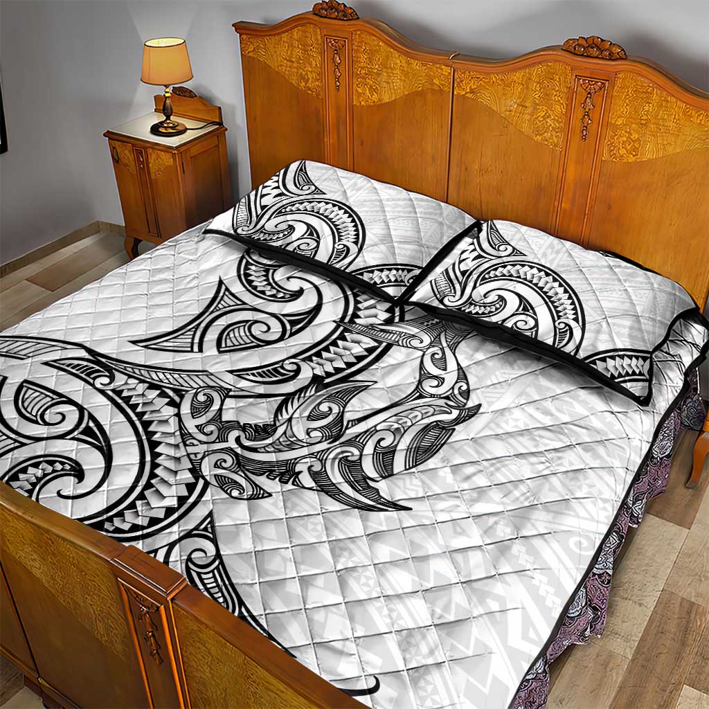 New Zealand Hammerhead Shark Quilt Bed Set Maori Haehae Mangopare White - Polynesian Pride