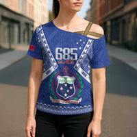 Personalised Samoa 685 Cross Shoulder Shirt Samoan Pride Coat Of Arms - Polynesian Pride