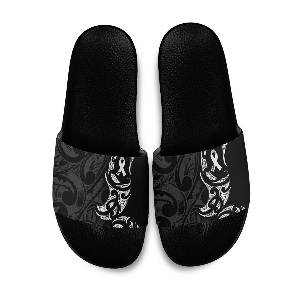 White Ribbon Day New Zealand Slide Sandals Aotearoa Maori Pattern LT14 Black - Polynesian Pride