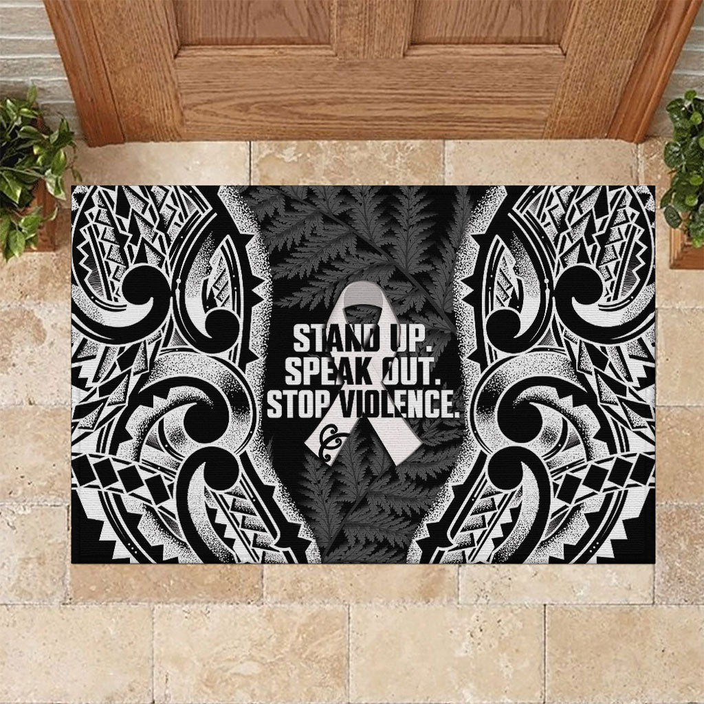 White Ribbon Day New Zealand Rubber Doormat Respect Women Maori Pattern Black LT14 Black - Polynesian Pride