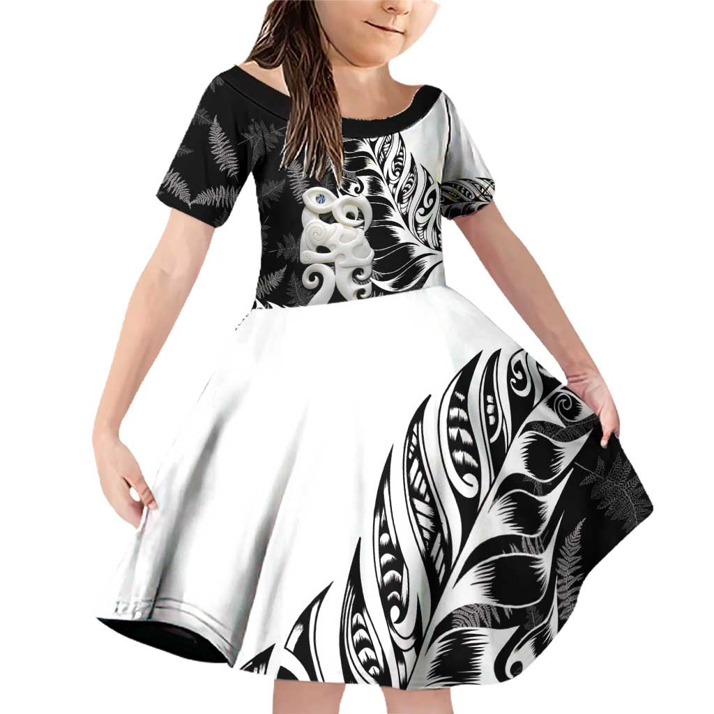 Aotearoa Manaia NZ Maori Silver Fern Family Matching Off Shoulder Short Dress and Hawaiian Shirt LT14 Daughter's Dress Black - Polynesian Pride