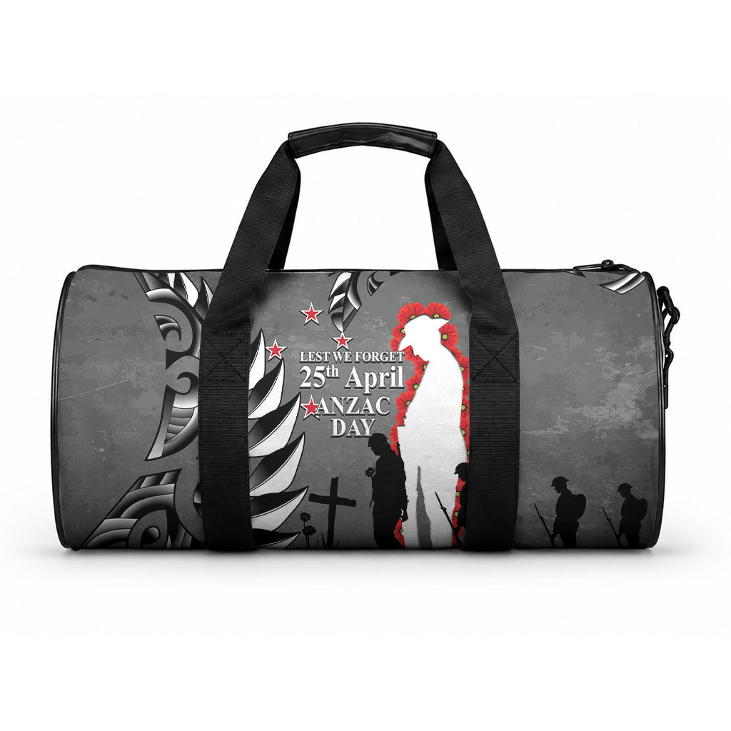 New Zealand ANZAC Day Duffle Bag 25th April Silver Fern With Poppy
