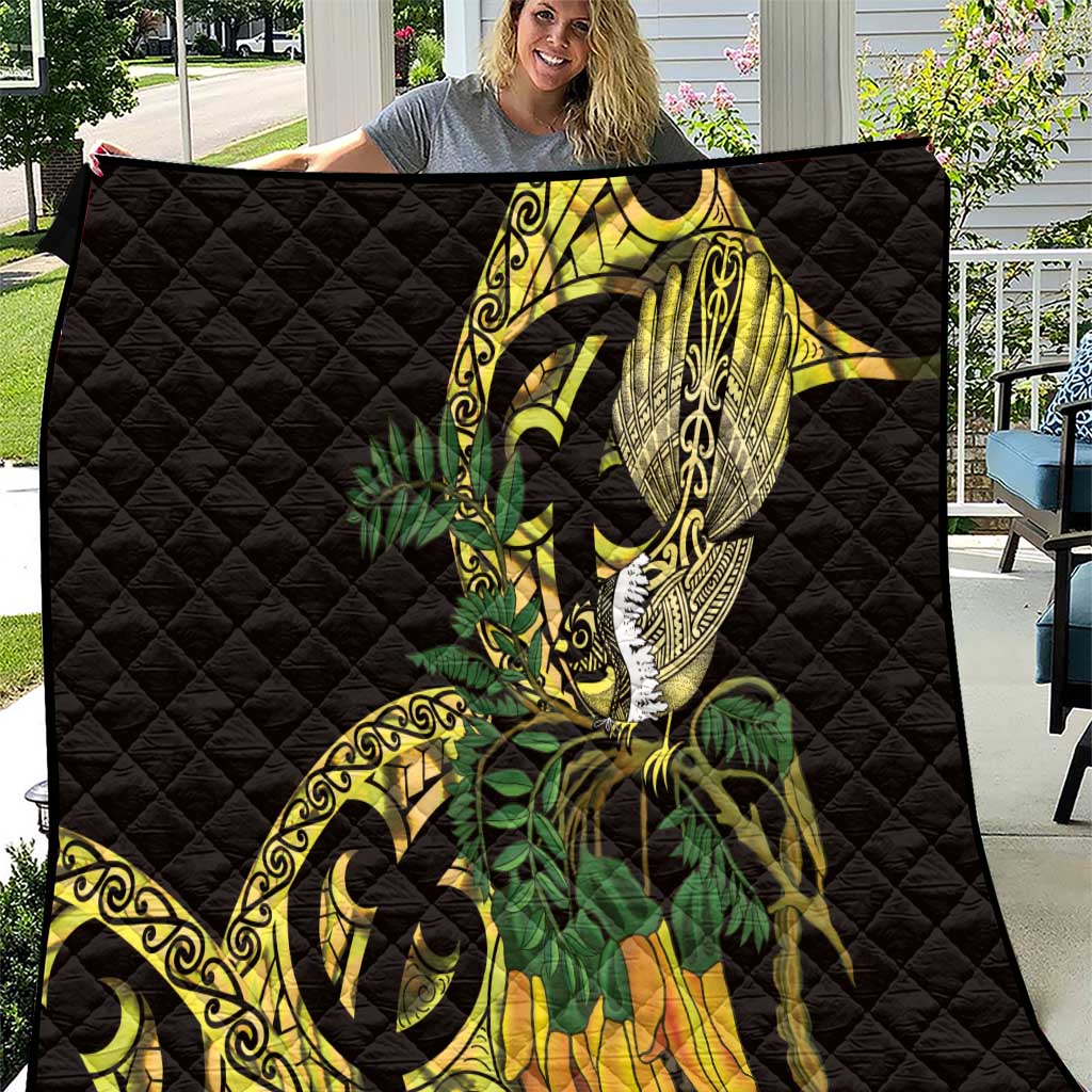 Yellow New Zealand Kowhai And Piwakawaka Quilt Maori Ngaru Paua Shell LT14 Yellow - Polynesian Pride