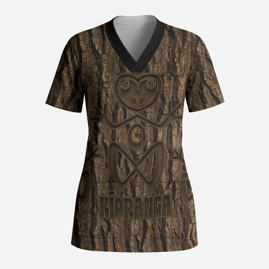Kioranga Moriori New Zealand Scrub Top Kopi Rakau Carving Art LT14 Adult Brown - Polynesian Pride