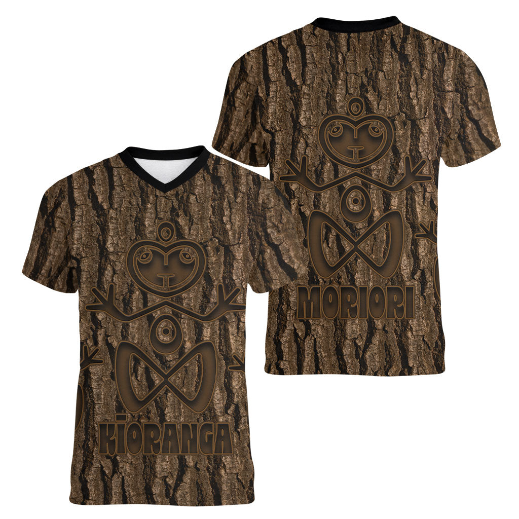 Kioranga Moriori New Zealand Women V-Neck T-Shirt Kopi Rakau Carving Art LT14 - Polynesian Pride