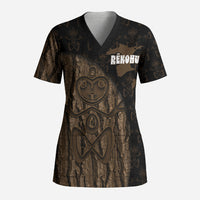 Moriori Kekoru New Zealand Personalised Scrub Top Kopi Rakau Carving Chatham Islands Map LT14 Adult Black - Polynesian Pride