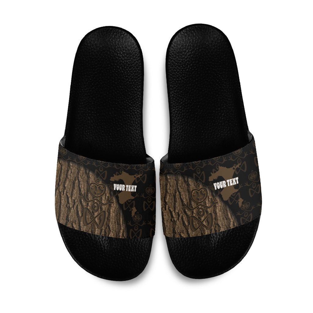 Moriori Kekoru New Zealand Personalised Slide Sandals Kopi Rakau Carving Chatham Islands Map LT14 Black - Polynesian Pride