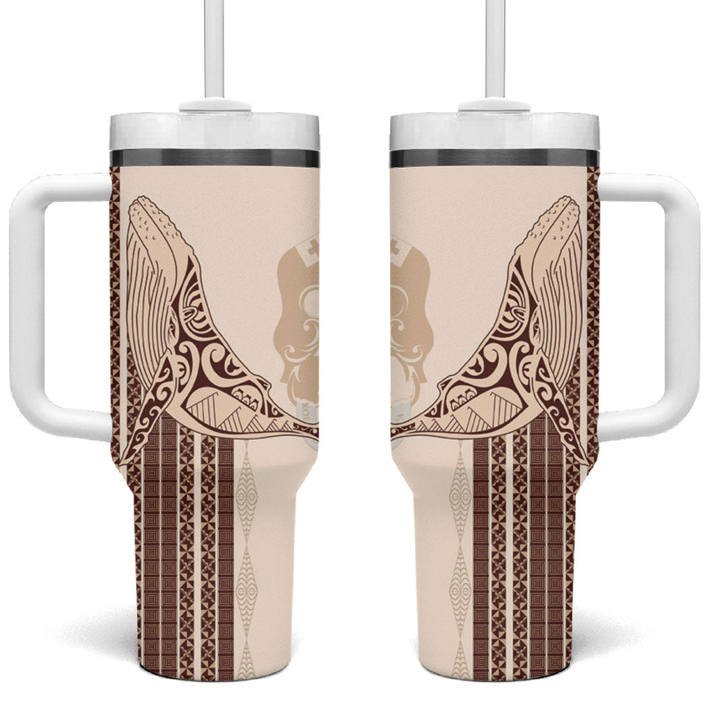 Swimming With Humpback Whales Season Tonga Tumbler With Handle Tongan Tofuaa Ngatu Pattern Brown LT14 One Size: 40 oz Brown - Polynesian Pride