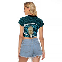 Turquoise New Zealand Eel Raglan Cropped T Shirt Aotearoa Maori Tuna With Kotiate Weapon