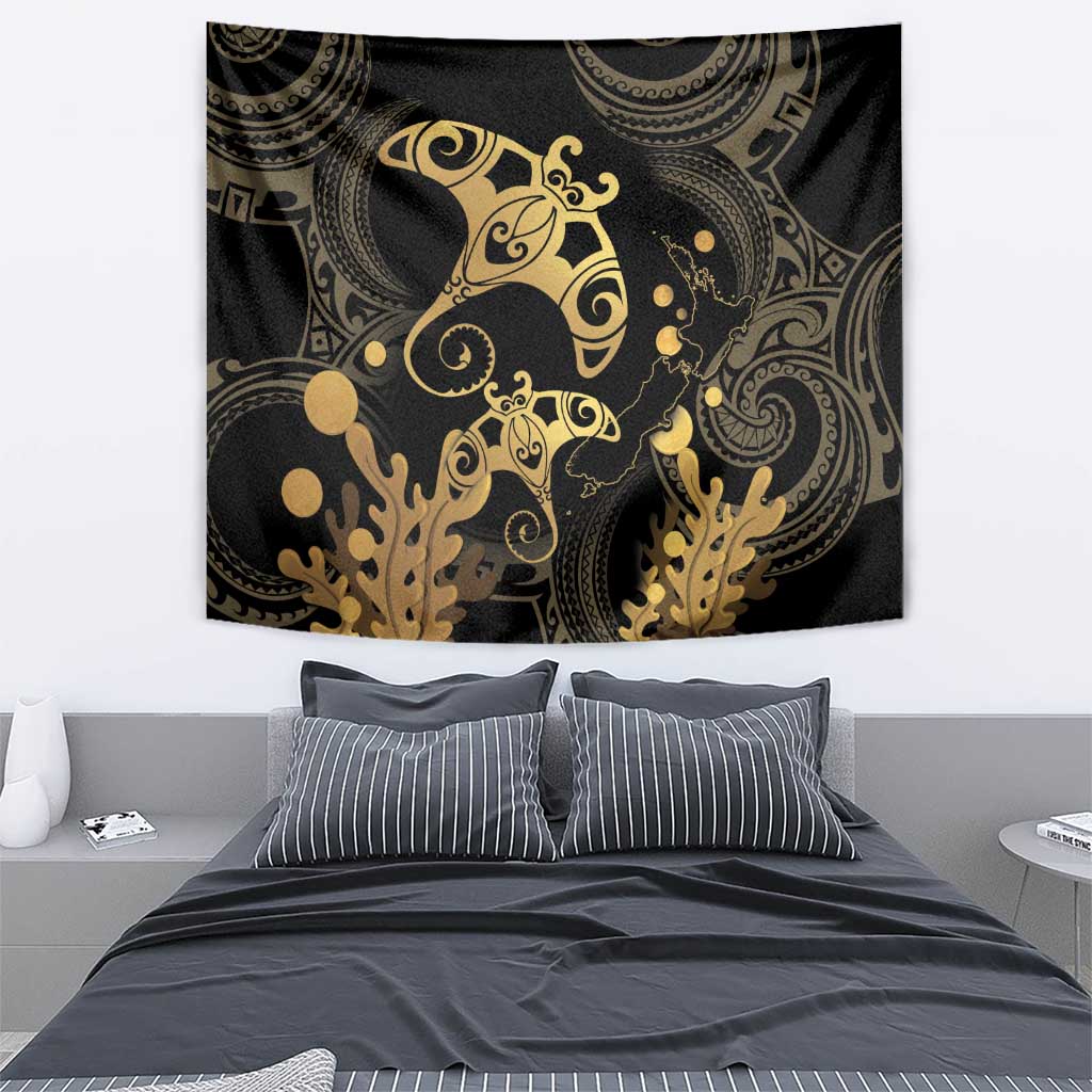 Black And Gold Aotearoa Whai Tapestry NZ Stingrays Maori Curves Style