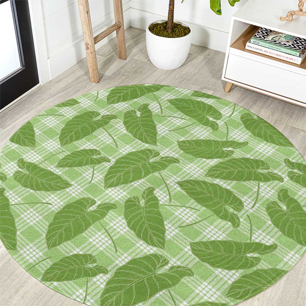 Green Hawaii Kalo Palaka Motifs Round Carpet Hawaiian Taro Leaves Elegant Vibes - Polynesian Pride