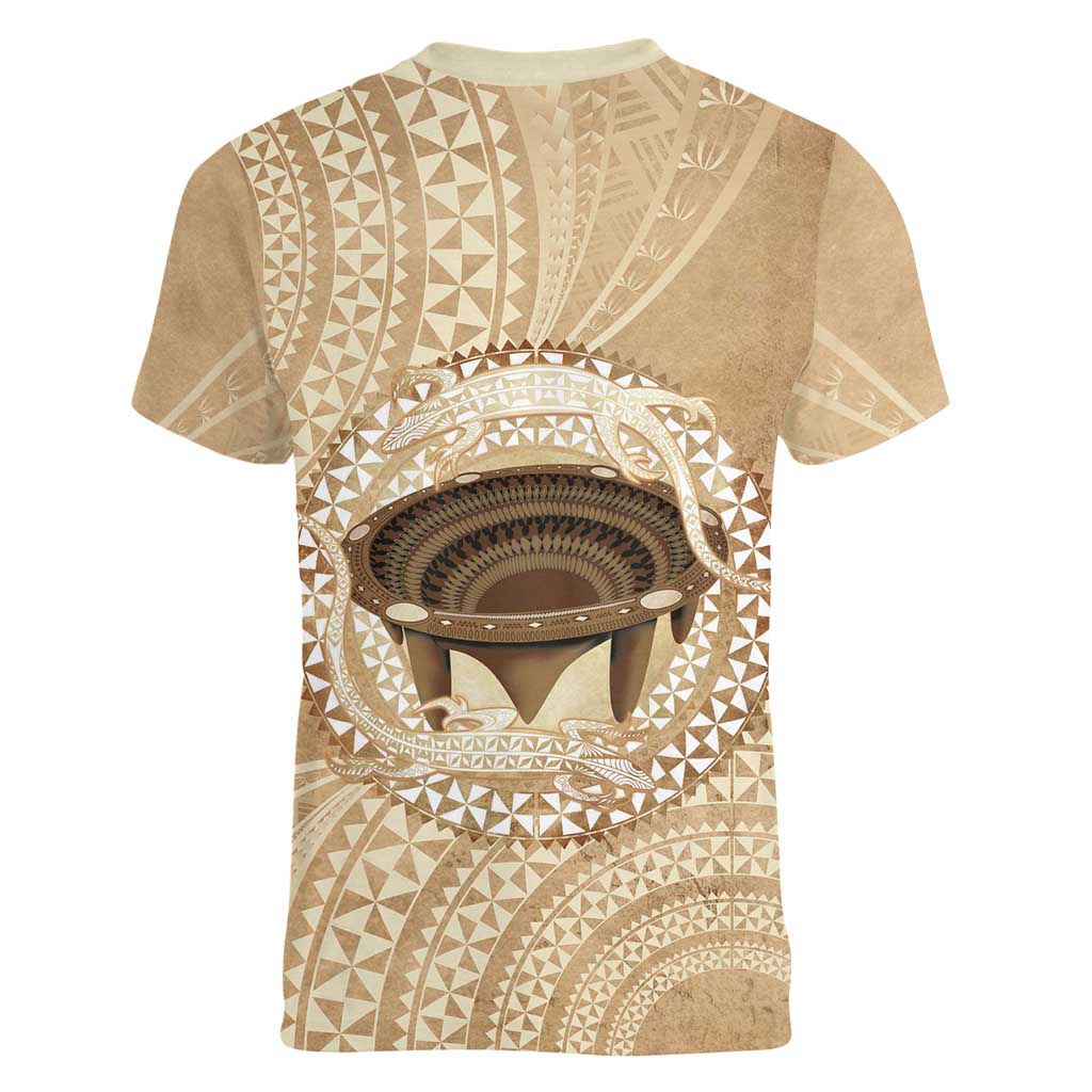 Tonga Skink Kava Bowl Women V-Neck T-Shirt Vintage Tongan Ngatu Pattern
