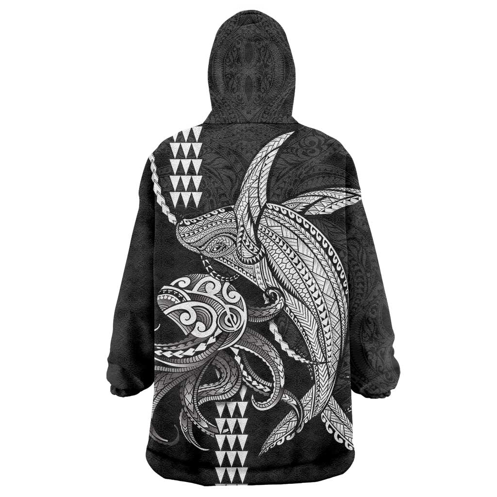 Kanaloa Aloha Hawaii Wearable Blanket Hoodie Humpback Whale Octopus Tattoo Kakau Pattern