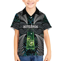 Personalised New Zealand Toki Family Matching Puletasi and Hawaiian Shirt Silver Fern Mix Aotearoa Maori Pattern LT14 Son's Shirt Black - Polynesian Pride