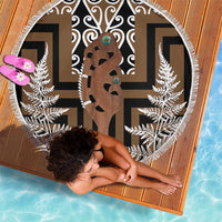 New Zealand Beach Blanket Maori Maripi Knife With Poutama Art