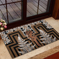 New Zealand Rubber Doormat Maori Maripi Knife With Poutama Art