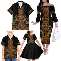 Gold Aotearoa Mangopare Kowhaiwhai and Niho Taniwha Family Matching Off The Shoulder Long Sleeve Dress and Hawaiian Shirt Maori New Zealand LT14 - Polynesian Pride
