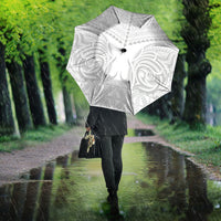 Niue White Sunday Umbrella Aho Tapu Fanau Hiapo Pattern LT14 - Polynesian Pride