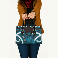 Kikorangi Aotearoa Atua Tumatauenga Personalised Leather Bag Maori God Of War Tiki With Taiaha LT14 - Polynesian Pride