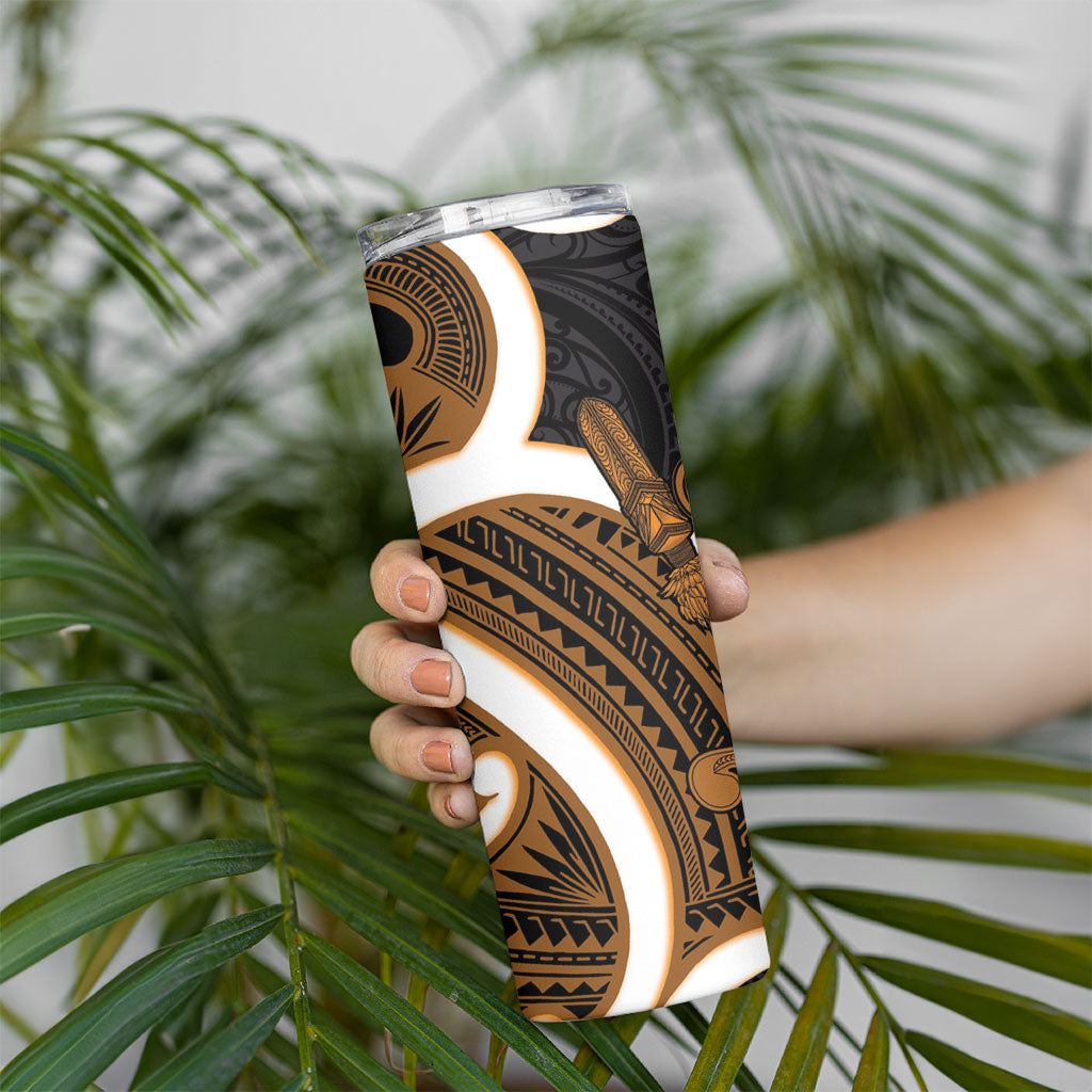 Karaka Aotearoa Atua Tumatauenga Skinny Tumbler Maori God Of War Tiki With Taiaha LT14 - Polynesian Pride