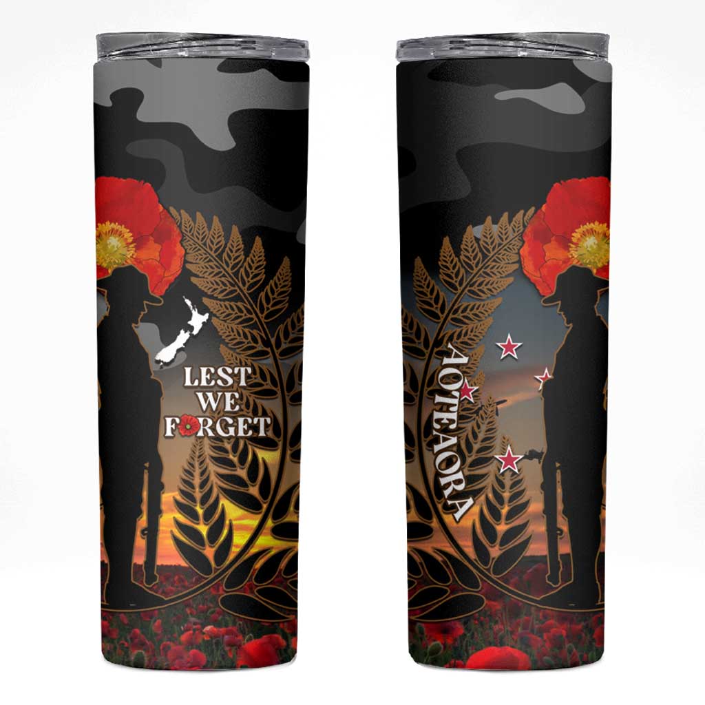 New Zealand ANZAC Day Skinny Tumbler Lest We Forget Silver Fern With Camouflage