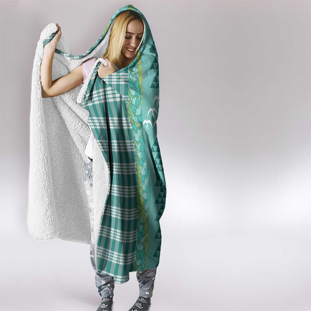 Teal Palaka Hawaii Iwa Bird Hooded Blanket Hawaiian Kakau Jade Vine Lei - Polynesian Pride