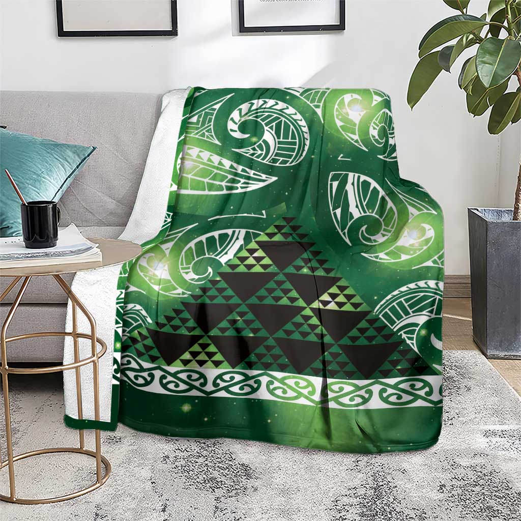 Matariki New Zealand Blanket NZ Niho Taniwha Maori New Year Green Galaxy