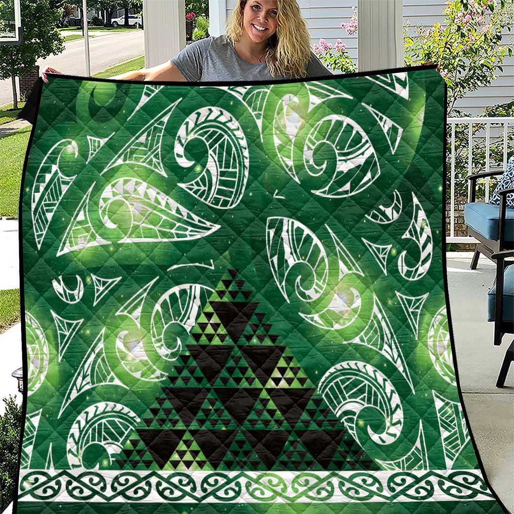 Matariki New Zealand Quilt NZ Niho Taniwha Maori New Year Green Galaxy
