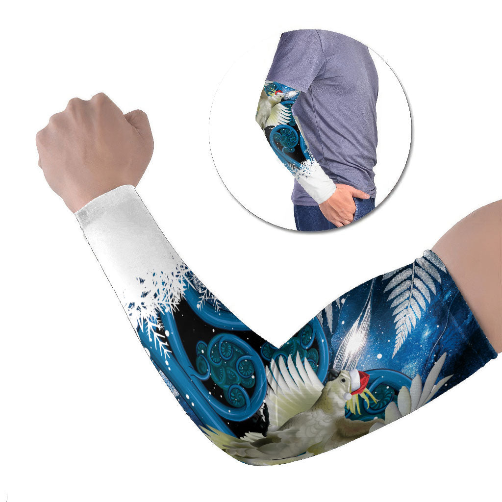 Sulphur-crested Cockatoo New Zealand Christmas In July Arm Sleeves NZ Aroha Koru Fern Marble Vibes LT14 Set of 2 Blue - Polynesian Pride