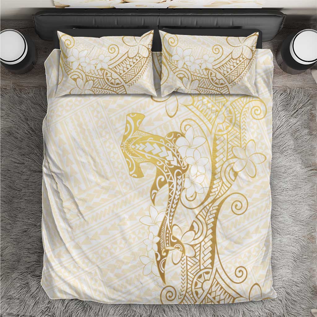 Gold and White Hawaii Bedding Set Hammerhead Shark Tattoo Curve Polynesian - Polynesian Pride