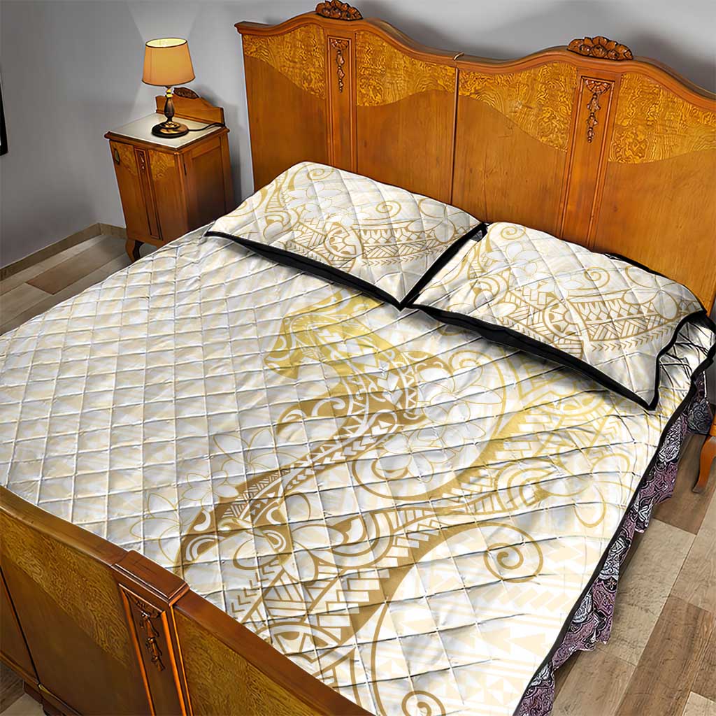 Gold and White Hawaii Quilt Bed Set Hammerhead Shark Tattoo Curve Polynesian - Polynesian Pride