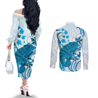 Cyan And White Hawaii Chameleon Couples Matching Off The Shoulder Long Sleeve Dress and Long Sleeve Button Shirt Plumeria Polynesian Tribal Art LT14 - Polynesian Pride