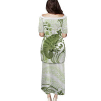 Green And White Hawaii Chameleon Puletasi Plumeria Polynesian Tribal Art