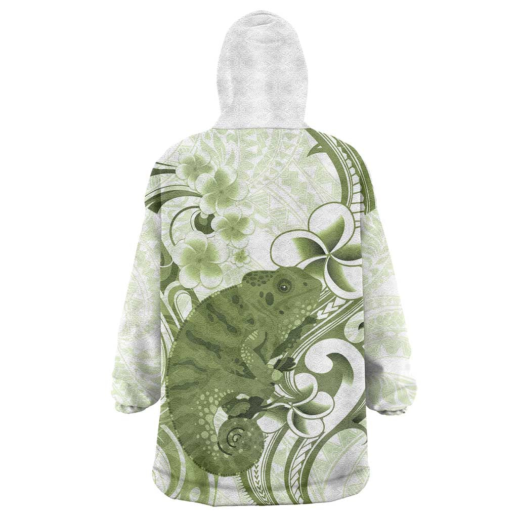 Green And White Hawaii Chameleon Wearable Blanket Hoodie Plumeria Polynesian Tribal Art