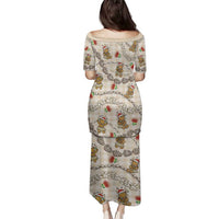 Beige Palaka Hawaii Mele Kalikimaka Family Matching Puletasi and Hawaiian Shirt Ohia Lehua Shell Leis Funny Gingerbread Santa - Polynesian Pride