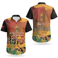 Personalised Papua New Guinea Independence Day Couples Matching Off Shoulder Short Dress and Hawaiian Shirt One People One Nation One Country