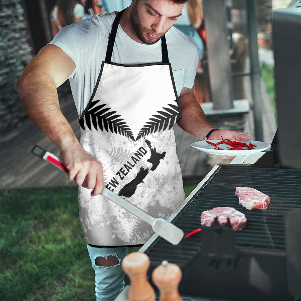 Custom New Zealand Silver Fern Football Apron Go Aotearoa Grunge White - Polynesian Pride