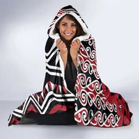 New Zealand Hooded Blanket Aotearoa Kowhaiwhai Mix Taniko Art - Red