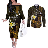 Personalised Hawaii King Kamehameha Day Couples Matching Off The Shoulder Long Sleeve Dress and Long Sleeve Button Shirt Plumeria With Kakau Pattern - Gold LT14 Gold - Polynesian Pride