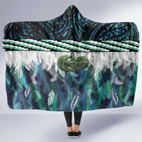 Turquoise Traditional Cloak Aotearoa Hooded Blanket Maori Paua Shell Korowai Pattern