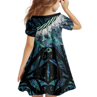 Turquoise Traditional Cloak Aotearoa Kid Short Sleeve Dress Maori Paua Shell Korowai Pattern