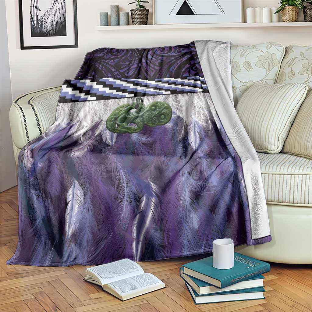 Purple Traditional Cloak Aotearoa Blanket Maori Paua Shell Korowai Pattern