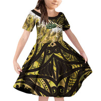 Yellow Traditional Cloak Aotearoa Family Matching Off Shoulder Short Dress and Hawaiian Shirt Maori Paua Shell Korowai Pattern