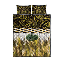 Yellow Traditional Cloak Aotearoa Quilt Bed Set Maori Paua Shell Korowai Pattern