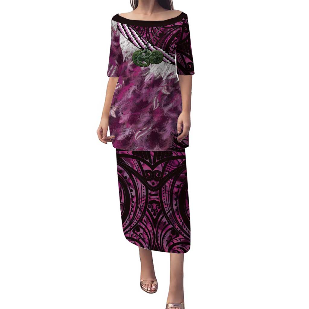 Pink Traditional Cloak Aotearoa Puletasi Maori Paua Shell Korowai Pattern