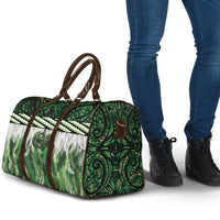Green Traditional Cloak Aotearoa Travel Bag Maori Paua Shell Korowai Pattern - Polynesian Pride